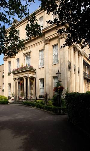 Willoughby House Hotel & Apartments Cheltenham Exterior foto