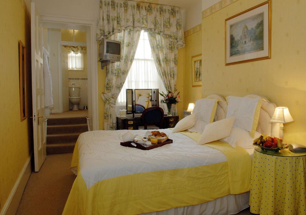 Willoughby House Hotel & Apartments Cheltenham Quarto foto